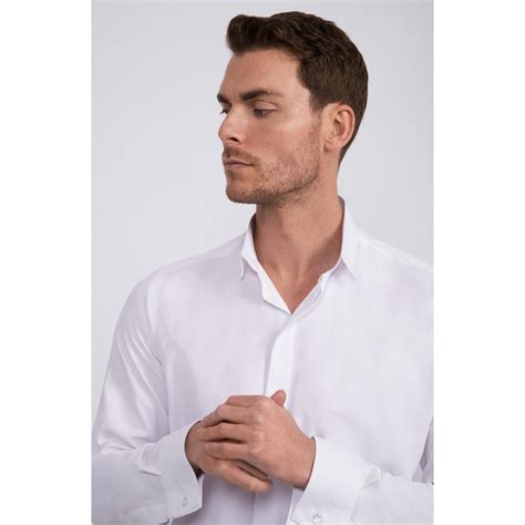 Chemise col inversé blanc .